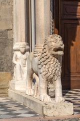 Gate of the white lions