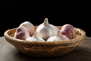 
A bunch of nutritious cooking ingredients garlic