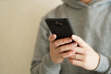 スマートフォンを使う