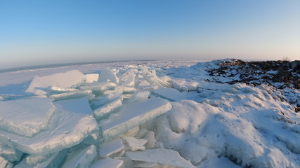 Зимняя красота озера Балхаш и города Приозёрск