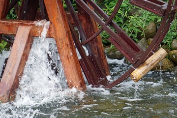 close up from wooden water wheel