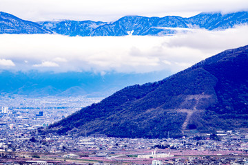 山梨県 甲州盆地にかかる雲