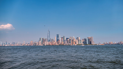 Obraz premium panoramic buildings of new york in the manhattan area