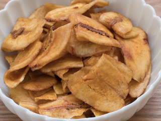 バナナチップス
