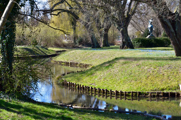 Blick in den Park am Weidendamm in Eberswalde Deutschland