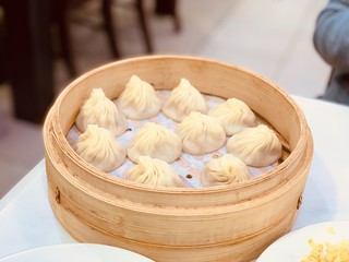 中国料理のレストランでの小籠包