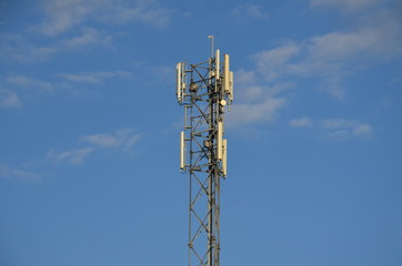 technologia sieci 5 G , śmierć sieci 5 G , wieża sieci 5 G ,  antena sieci 5 G , comunication 5...