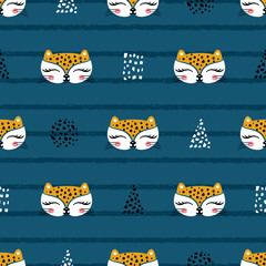 Little cute leopard cat Seamless Pattern for kids. Doodle kitten face. Cat head. Cartoon Animal Vector illustration in Scandinavian style
