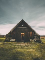 red barn in the morning