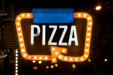 Neon sign Pizza