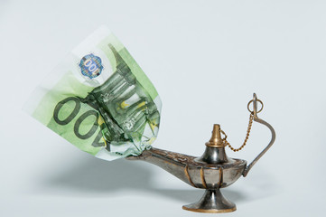 oil lamp with one hundred bill