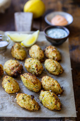 Baked vegan leek and cauliflower quenelles