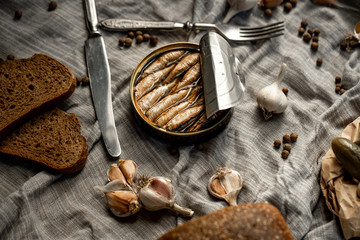 sprats garlic bread fish