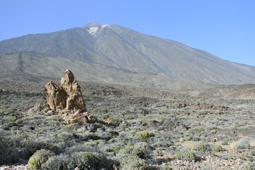 Espagne, Tenerife, les Roques de Garcia avec la vue sur le EL Teide