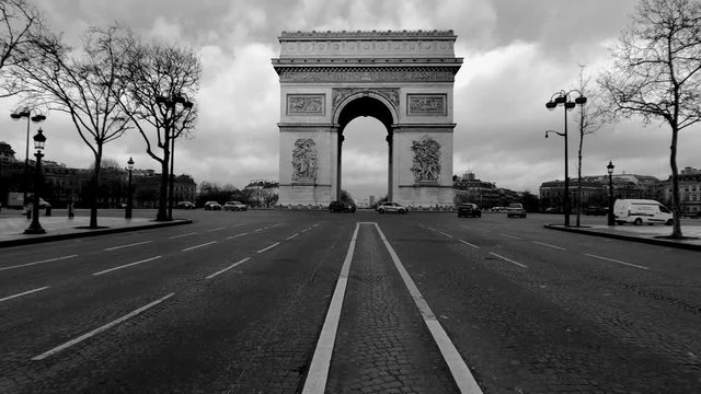 Arc de triomphe_Black and white