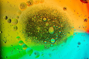 Oil and water with external light source 