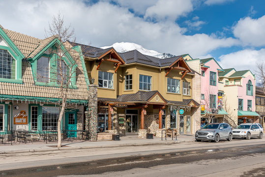 Canmore, Alberta - April 4, 2020: View of businesses in the mountain town of Canmore Alberta.  Canmore is a popular tourist destination close to Banff National Park. 
