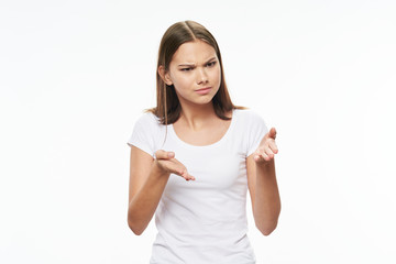 Fototapeta premium young woman holding a white board