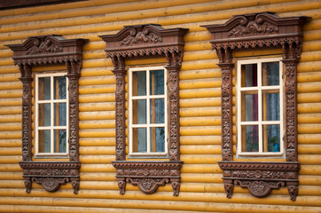 Fototapeta na wymiar The design of the original Windows in Russian architecture