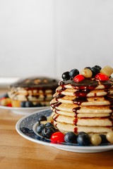 pancakes with berries