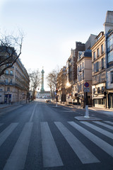 rue de paris arrivant place de la Bastille, sans personne, sans circulation pendant le confinement du au Coronavirus