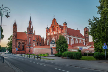 Fototapeta na wymiar Amazing archutecture of Catholic church of St. Anne in Vilnius ! 