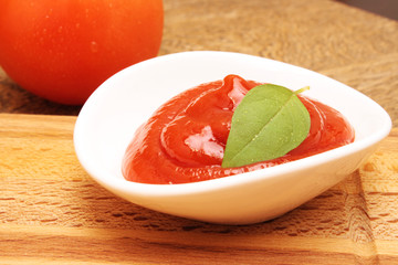 Ketchup tomato basil