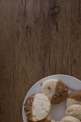 Maple dipped shortbread cookies 