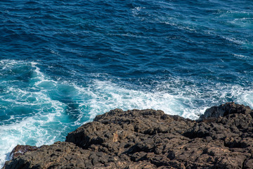 荒れた海　爪木崎海岸