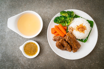 Baked Pork Ribs with Sauce