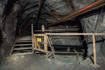 Ore conveyor transporter at underground gold mine