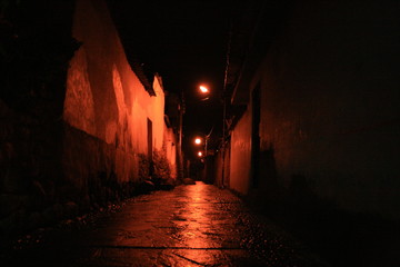 ペルー　クスコ　夜の街並み　