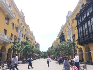 リマ　マヨール広場