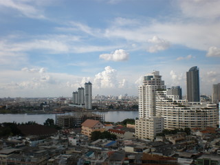Fototapeta na wymiar バンコクのホテルから眺めた景色。