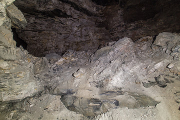 Quartz ore in mining face working