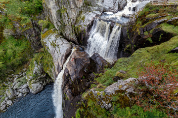 Obraz premium Waterfall Pozo de los Humos (smoke pit) in Spain. Famous tourist attractions and landmarks destination in Salamanca. Spain.