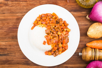 with carrots and potatoes.Beef stew rice
