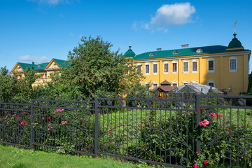  House of the nun Dolgintseva on the territory of the Trinity Seraphim-Diveevo monastery