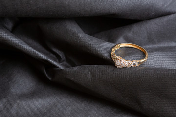 Antique gold bangle with diamonds