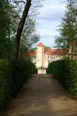 Fototapeta na wymiar Schloss Rheinsberg, Hauptallee