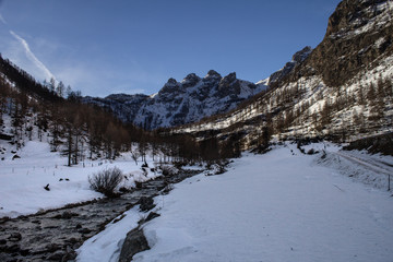 winter trip to the upper Maira Valley