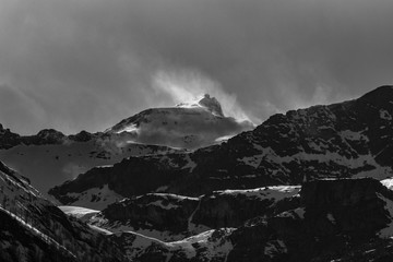 the peaks of Elva in black and white