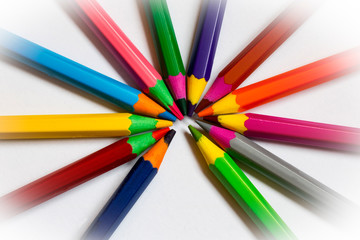 Fototapeta premium En días grises lápices de colores
