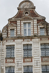Fototapeta na wymiar Façade de style gothique de la Grand Place d'Arras dans le Pas-de-Calais - Hauts de France
