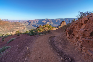 hiking the south kaibab trail at cedar ridge in grand canyon national park, arizona, usa