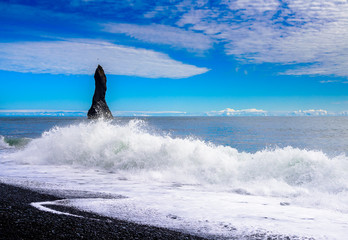 Fototapeta premium Beautiful Iceland Vik coast with troll rock formations