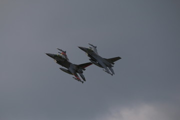 f16 fighter jet