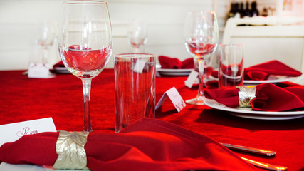 table setting in a restaurant