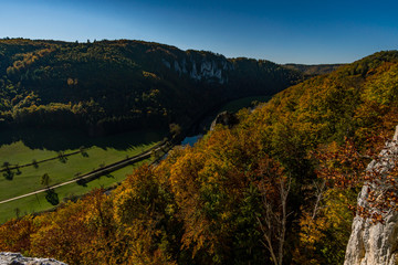Autumn hike in the Danube valley