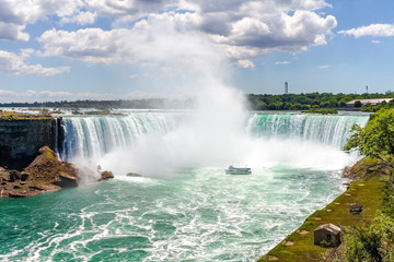 Fototapeta premium Niagara Falls - Horseshoe, Ontario, Kanada